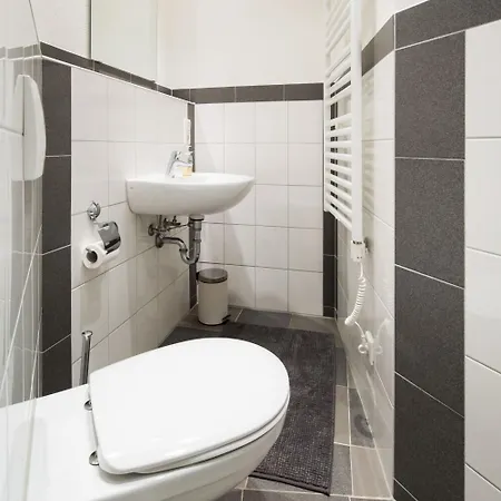 Studiotel Belle Etage 3*
