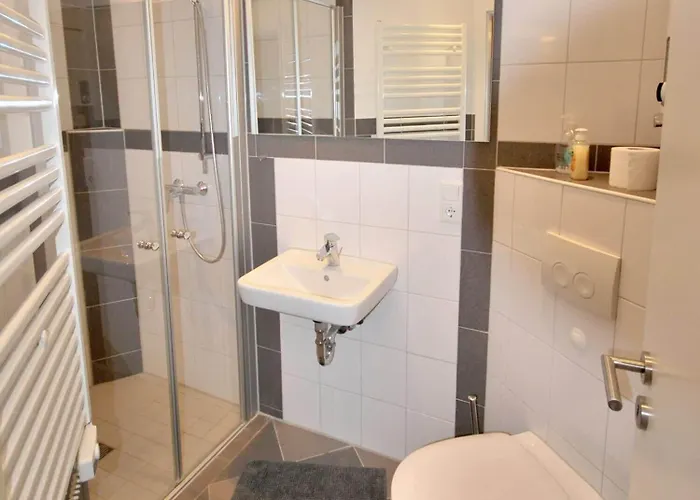 Studiotel Belle Etage فندق