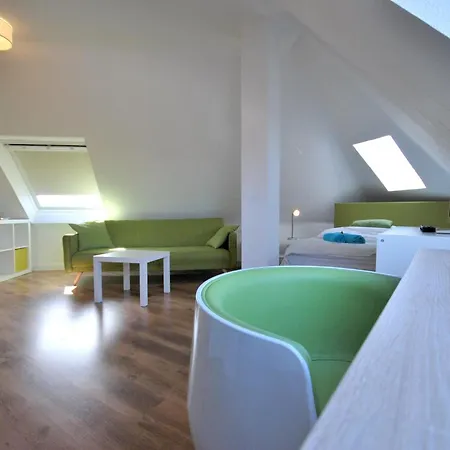 Отель Studiotel Belle Etage 3*