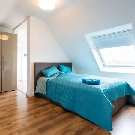 Hotel Studiotel Belle Etage 3*